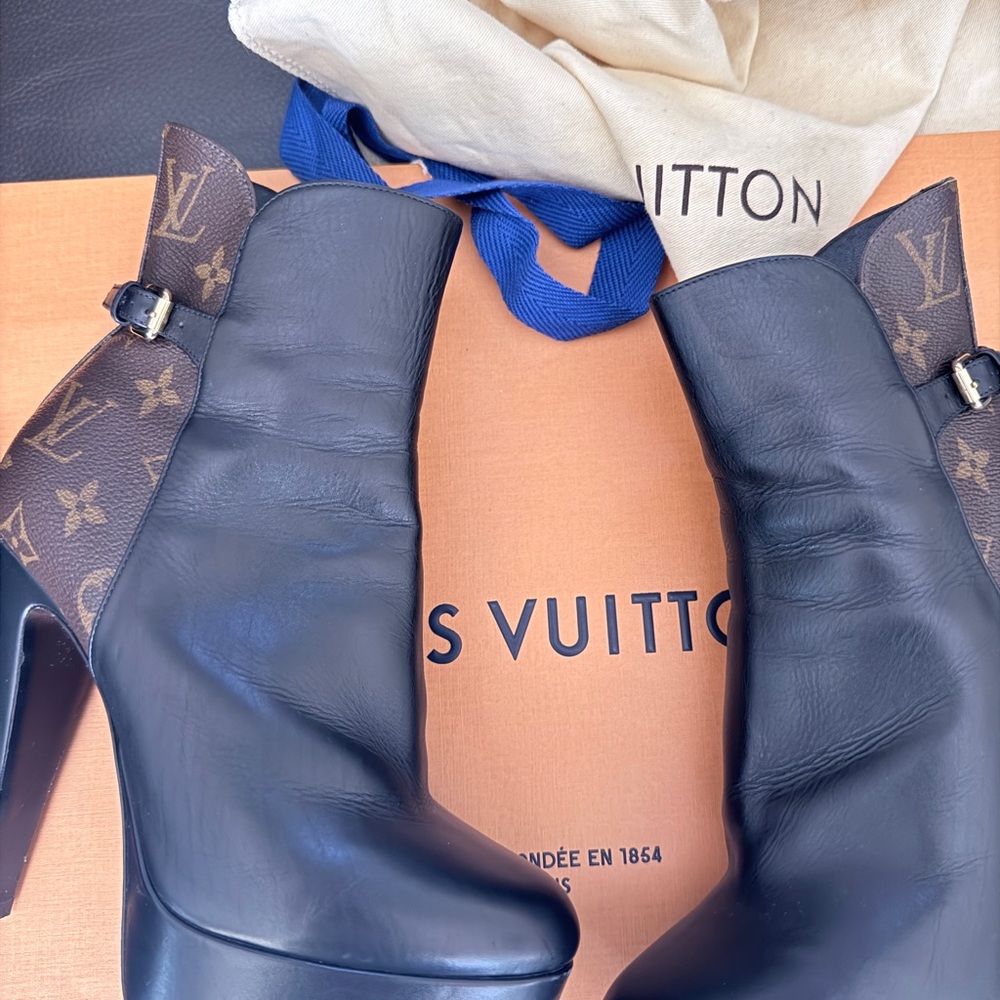 Louis Vuitton Monogram Black and Brown Heeled Boots size 6 - Picture 12 of 16
